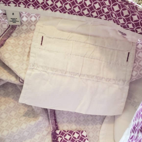 Patterned Shorts Size 8 - Picture 8 of 14